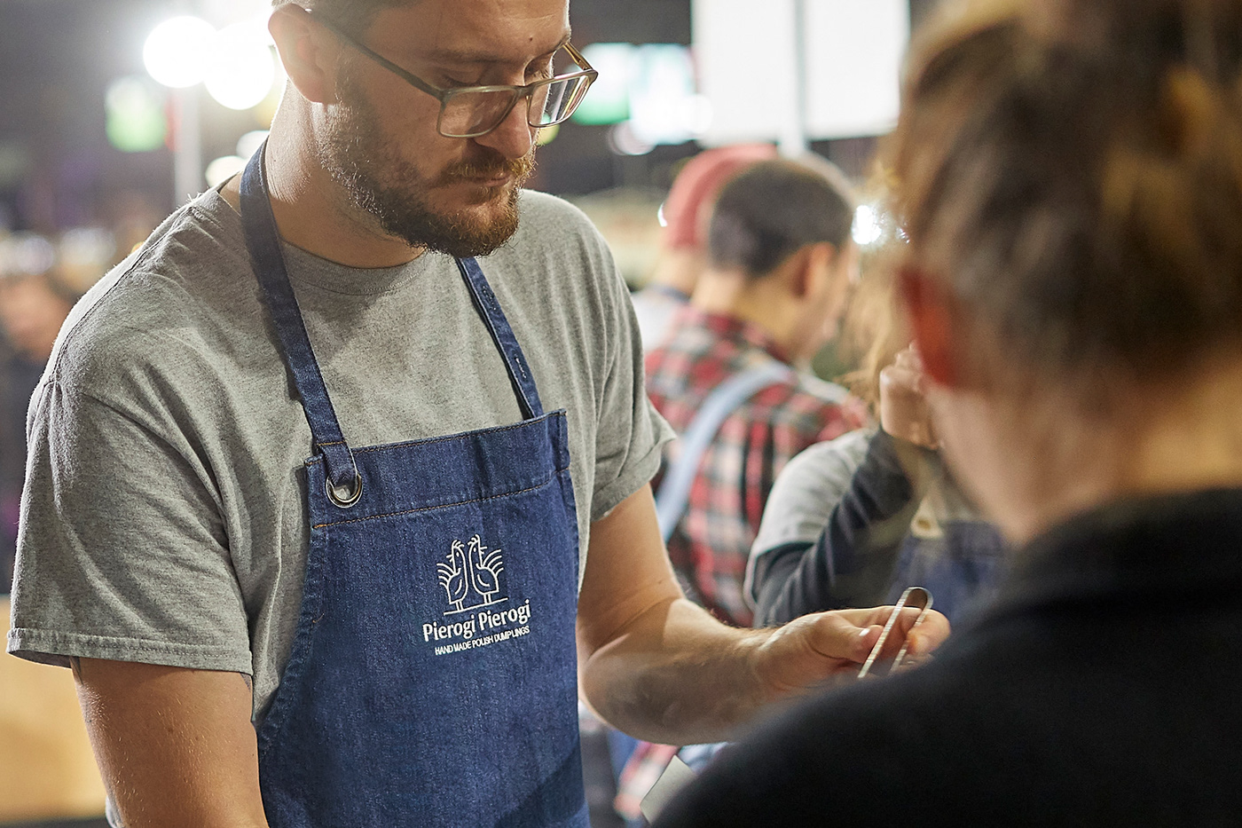 餐飲行業餃子速食VI形象設計
