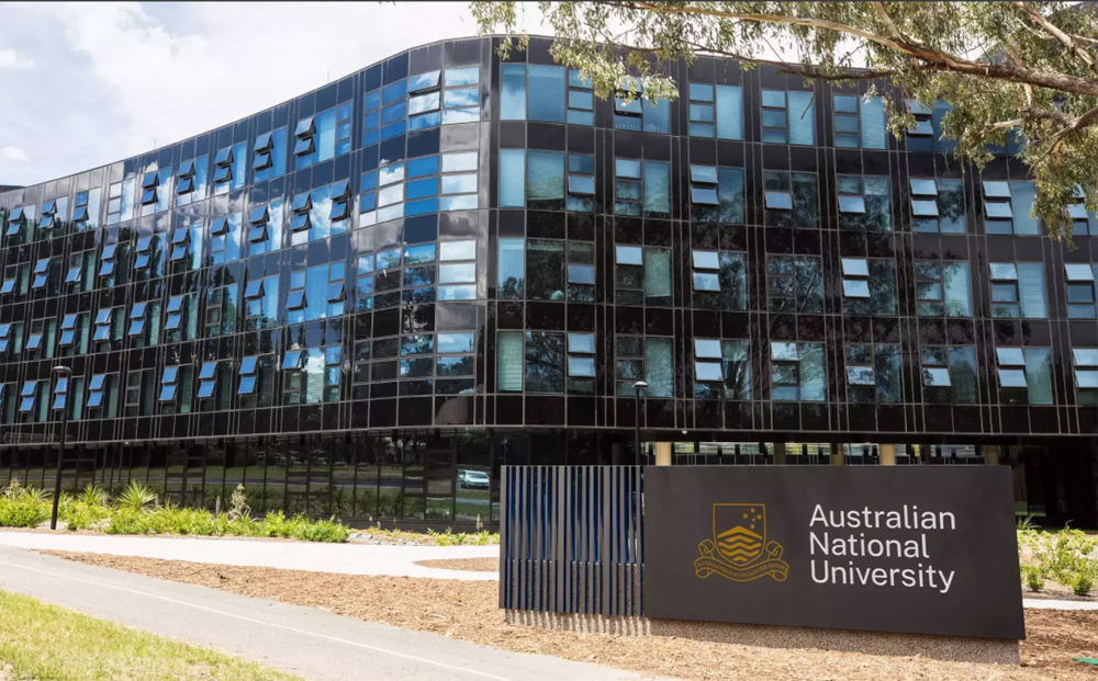 澳大利亞國立大學VI設計